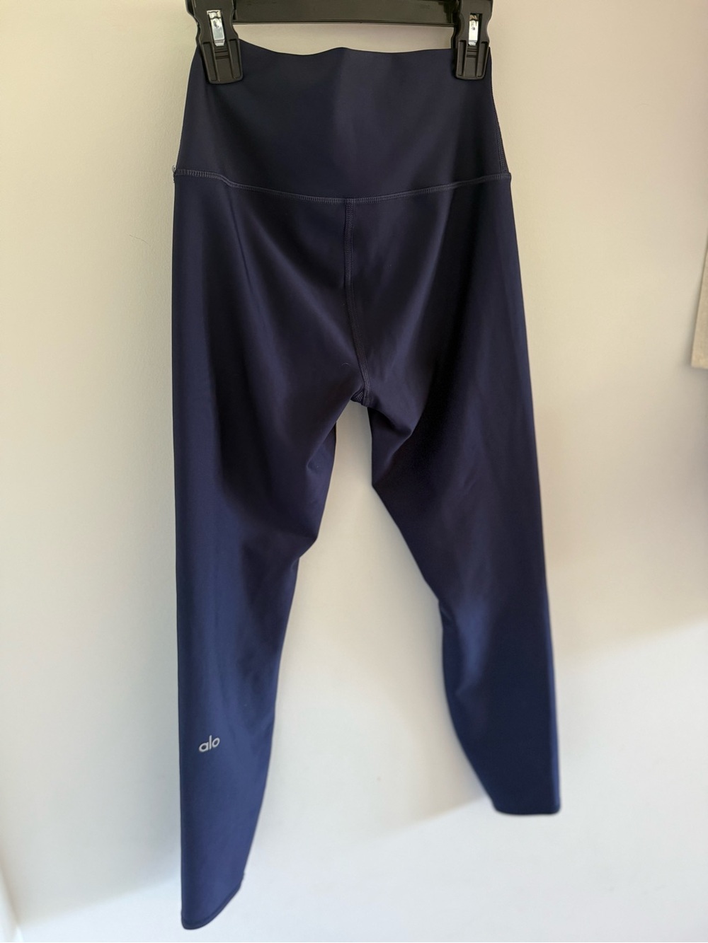 Alo High-Waist Airlift Legging in Navy Small - Picture 5 of 6